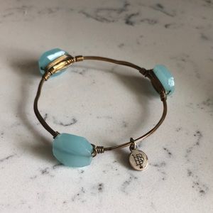 Turquoise Beaded Gold Bourbon and Bowties Bracelet